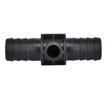 műanyag tömlőcsatlakozó furattal